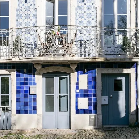 Apartment Cozy And Bright 1bdr Flat In Typical Neighborhood!