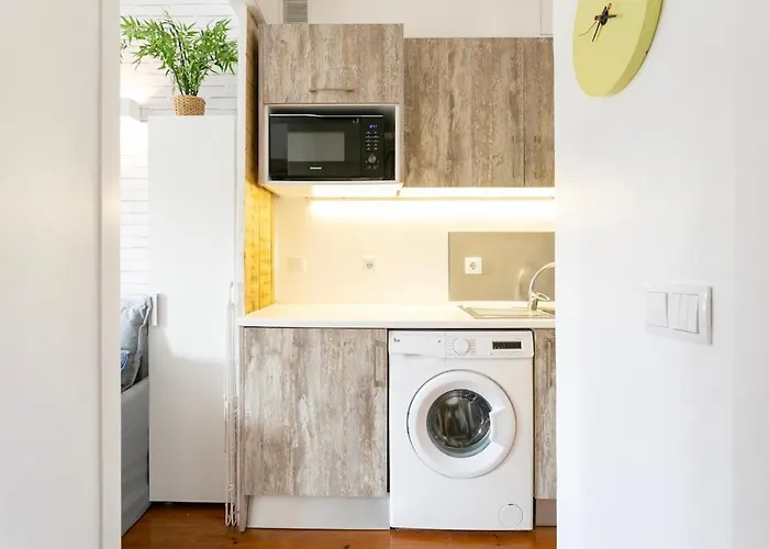 아파트 Great 1 Bdr Flat With Air Condicioner! *